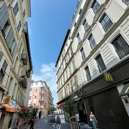 Sibylle - Central City Trip - Nice - By Tgb Buitenkant foto